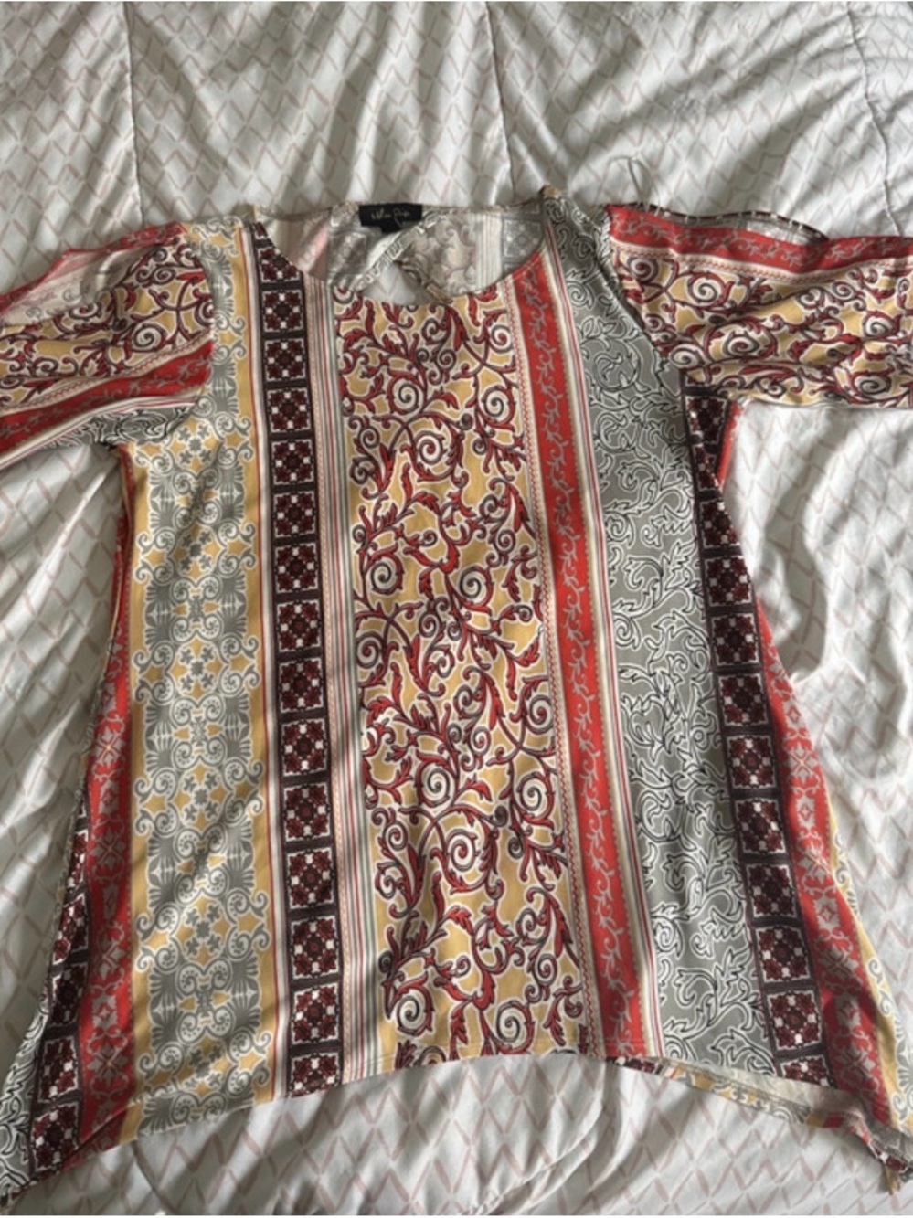 Melissa Paige Pink and Cream Geometric Print Top